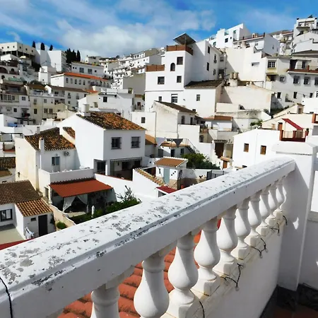 Casa Linda Almáchar