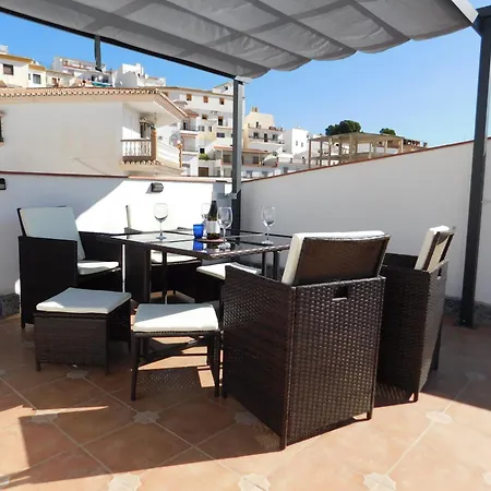 Casa Linda Semesterbostad Almáchar